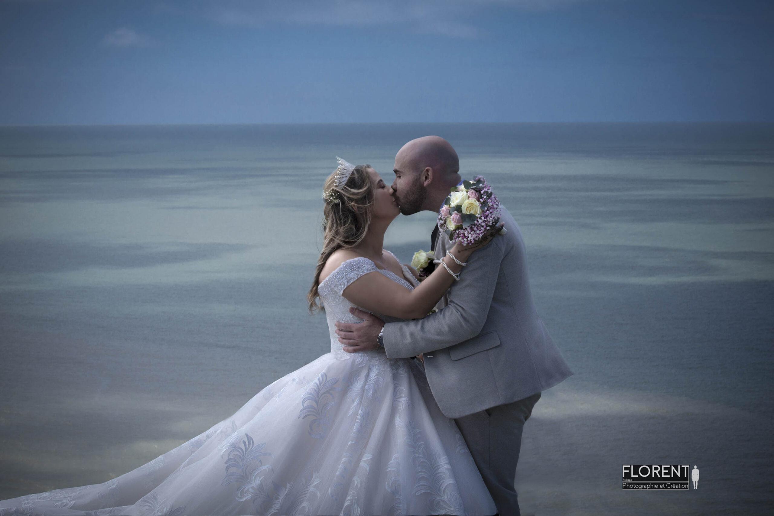 une superbe séance photo mariage romantique du couple avec vue sur la mer florent photographe boulogne sur mer lille paris le touquet hardelot