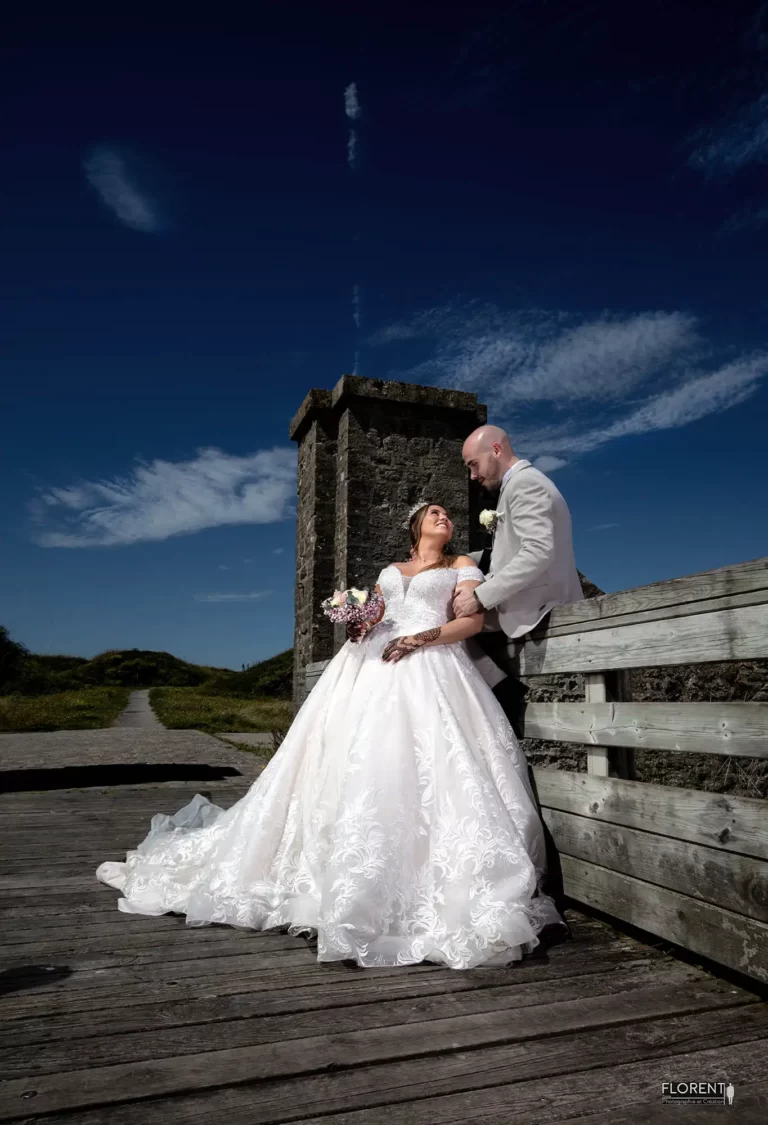 Seance photographie vers le mariage sur un pont renversant studio florent boulogne sur mer lille paris le touquet dunkerque amiens arras saint omer
