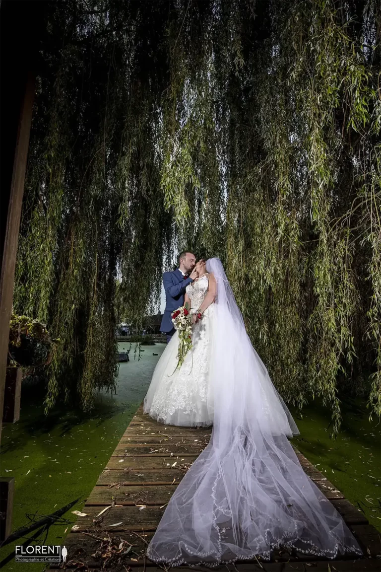 photographe mariage lille le touquet maries sous les arbres passerelle etang florent photographe boulogne sur mer lille le touquet paris calais saint omer amiens arras calais dunkerque