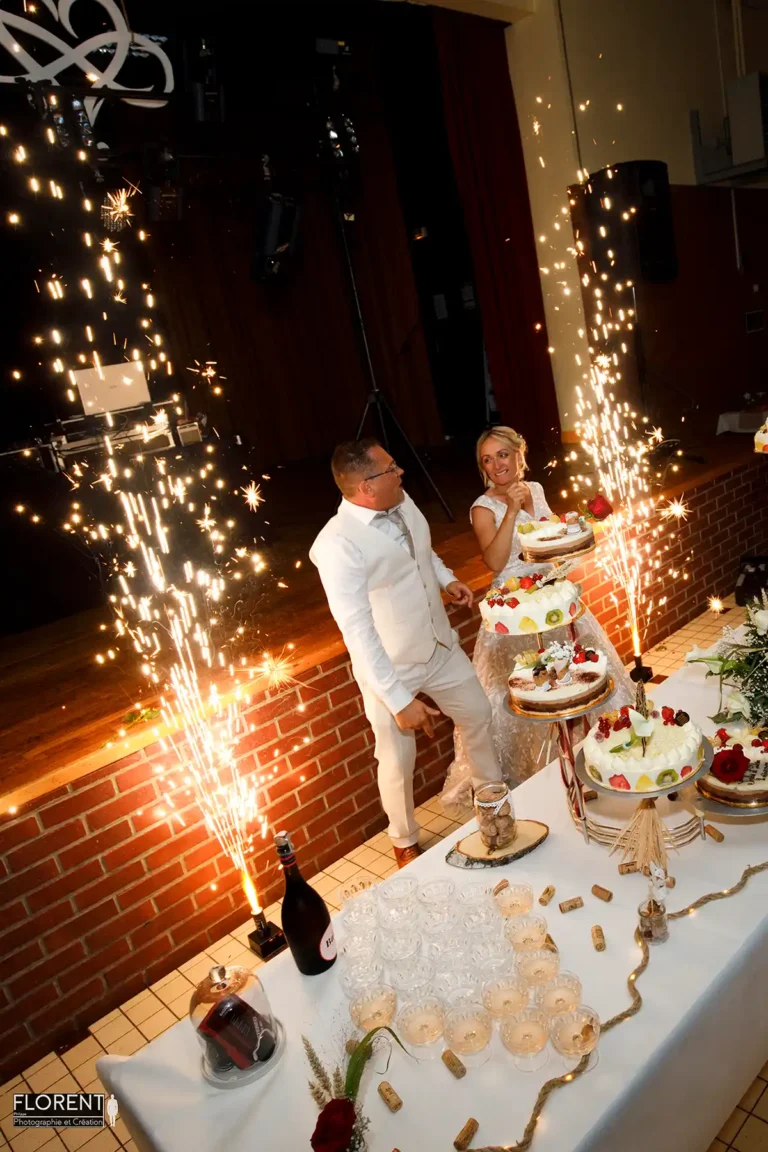 gateau-mariage-marquise-calais-danse-couple-florent-studio-photographe-boulogne-sur-mer-lille-le-touquet-paris-saint-omer-arras-dunkerque-amiens.