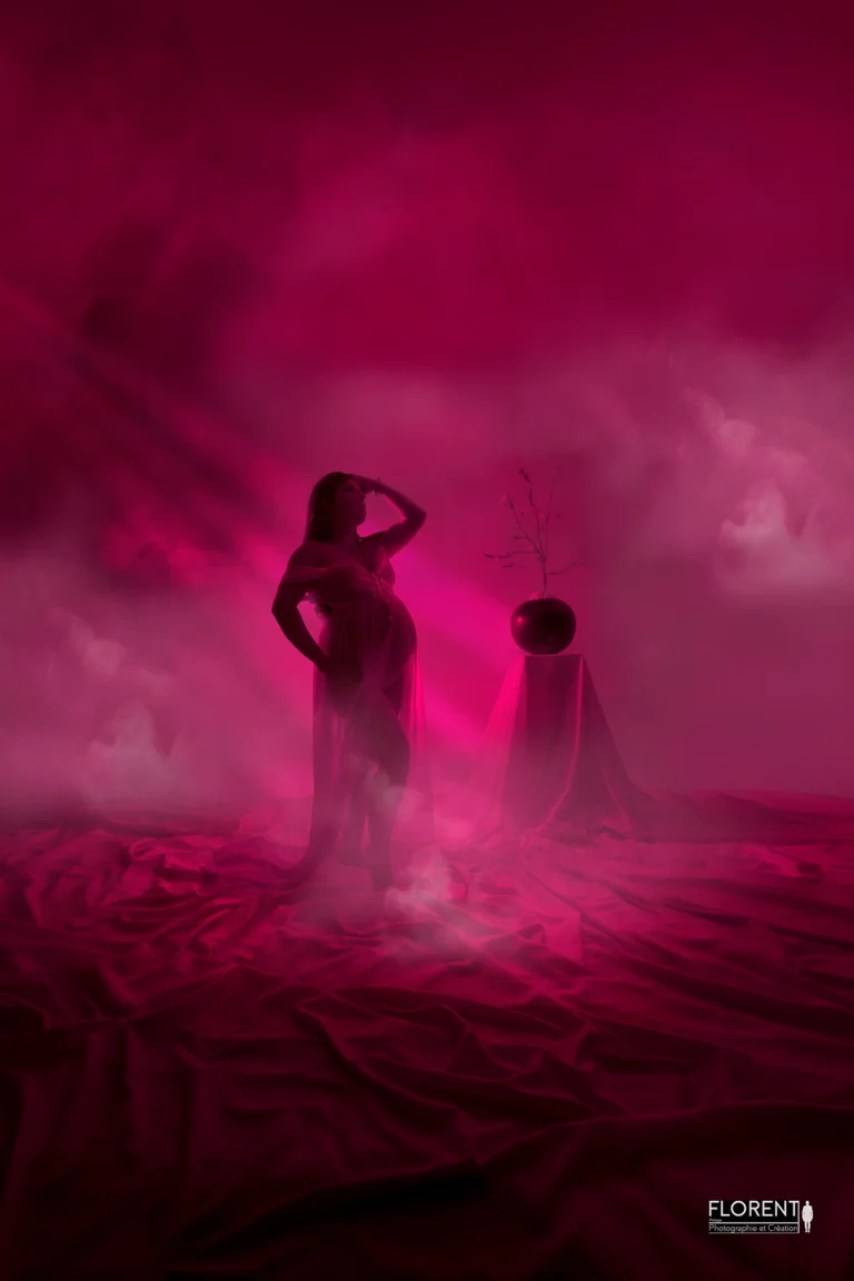 photographe maternité belle lueur traverse la fumée rose studio florent fanie photographe boulogne sur mer lille le touquet paris calais saint omer berck dunkerque